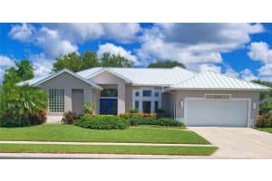 404 BAYSIDE LN, NOKOMIS, FL 34275 Sold 07/12/22