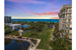 1115 GULF OF MEXICO DR #202, LONGBOAT KEY, FL 34228 Sold 07/26/22