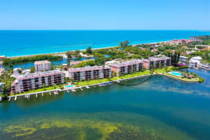 8911 MIDNIGHT PASS RD #411, SARASOTA, FL 34242 Sold 07/15/22