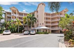 1280 Dolphin Bay Way, Siesta Key, FL 34242, Sold 06/15/22
