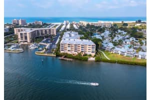 1280 Dolphin Bay Way, Siesta Key, FL 34242, Sold 06/15/22