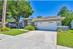 5562 Sweetwater Oak Dr, Sarasota, FL 34232, Sold 06/13/22