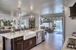 5414 SHADOW LAWN DR, SARASOTA, FL 34242 Sold 07/07/22