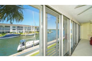 4320 FALMOUTH DR #B201, LONGBOAT KEY, FL 34228 Sold 07/15/22