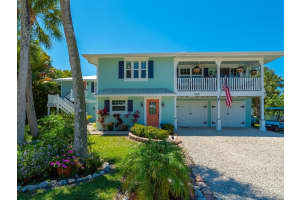 305 57TH ST #A, HOLMES BEACH, FL 34217 - MLS#MFRA4534134