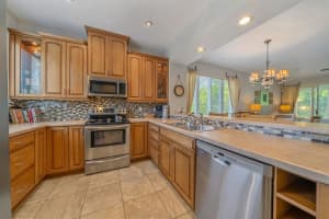 541 Forest Way, Longboat Key, FL 34228, Sold 06/28/22