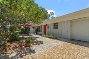 1838 COCKLESHELL DR, SARASOTA, FL 34231 Sold 07/12/22