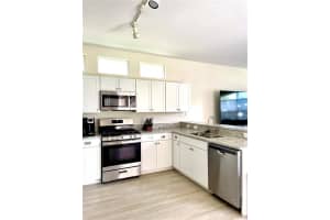 1146 Millbrook Cir, Bradenton, FL 34212, Sold 06/17/22