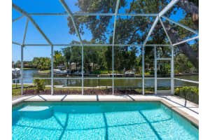 814 PARADISE WAY, SARASOTA, FL 34242 Sold 07/21/22
