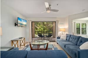 4040 Crockers Lake Blvd, Sarasota, FL 34238, Sold 05/26/22