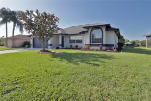 2816 57th Dr E, Bradenton, FL 34203, Sold 06/03/22