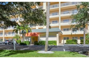 8625 MIDNIGHT PASS RD #B405, SARASOTA, FL 34242 Sold 08/03/22