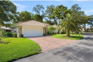 5721 GARDEN LAKES MAJESTIC, BRADENTON, FL 34203 Sold 09/01/22