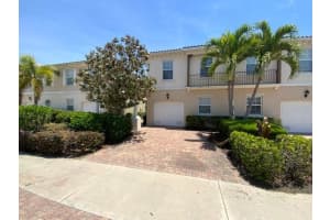1507 Burgos Dr, Sarasota, FL 34238, Sold 06/10/22