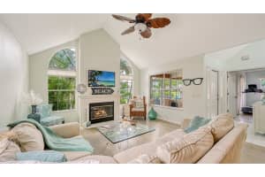 4577 WHIRLAWAY DR, SARASOTA, FL 34233 Sold 07/25/22