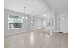 5733 WILD SAGE CIR, SARASOTA, FL 34238 Sold 09/22/22