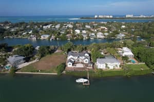 4001 FLAMINGO AVE, SARASOTA, FL 34242 Sold 06/02/23