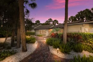4004 CASEY KEY RD, NOKOMIS, FL 34275 Sold 05/19/23