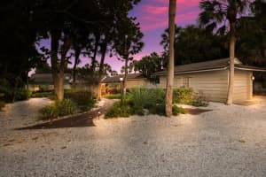 4004 CASEY KEY RD, NOKOMIS, FL 34275 Sold 05/19/23