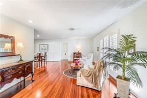 7185 S Leewynn Dr, Sarasota, FL 34240, Sold 06/28/22