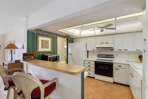 1338 Kirkwood Ln, Sarasota, FL 34232, Sold 06/17/22