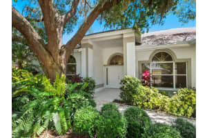 8325 Shadow Pine Way, Sarasota, FL 34238, Sold 06/10/22
