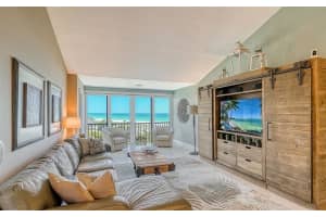 6208 Midnight Pass Rd, Sarasota, FL 34242, Sold 06/13/22