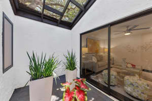 3948 Glen Oaks Manor Dr, Sarasota, FL 34232, Sold 06/24/22