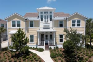 264 ST. LUCIA DR #202, BRADENTON, FL 34209 Sold 08/01/22