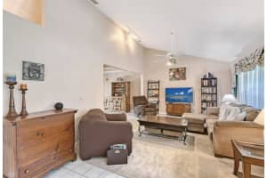 4601 MEADOWVIEW CIR, SARASOTA, FL 34233 Sold 07/29/22