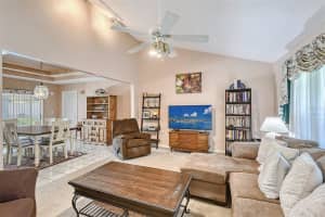 4601 MEADOWVIEW CIR, SARASOTA, FL 34233 Sold 07/29/22