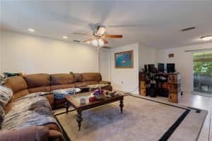 3834 San Luis Dr, Sarasota, FL 34235, Sold 06/20/22