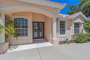 4984 Cedar Oak Way, Sarasota, FL 34233, Sold 06/01/22