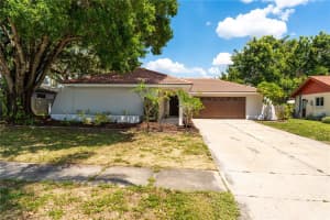 1249 Oak View Dr, Sarasota, FL 34232, Sold 06/16/22