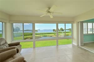 4741 INDEPENDENCE DR, BRADENTON, FL 34210 Sold 10/17/22