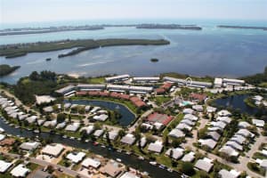 4741 INDEPENDENCE DR, BRADENTON, FL 34210 Sold 10/17/22