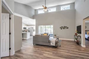 702 49th St E, Bradenton, FL 34208, Sold 07/05/22
