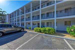 2051 Canal Dr, Bradenton, FL 34207, Sold 06/02/22