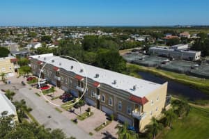 511 Villa Treviso Ct, Apollo Beach, FL 33572, Sold 06/29/22