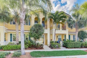 3770 82ND AVENUE CIR E #102, SARASOTA, FL 34243 Sold 06/22/22