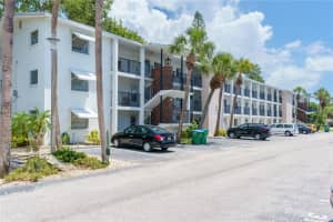 5953 Palm Ln, Bradenton, FL 34207, Sold 06/15/22