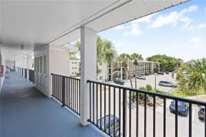 5953 Palm Ln, Bradenton, FL 34207, Sold 06/15/22