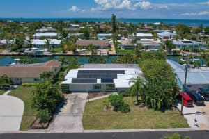 609 DUNDEE LN, HOLMES BEACH, FL 34217 Sold 08/19/22