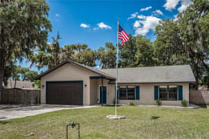 8009 56TH CT E, PALMETTO, FL 34221 Sold 06/22/22