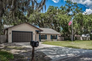 8009 56TH CT E, PALMETTO, FL 34221 Sold 06/22/22