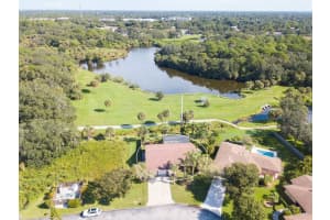 5413 CREEPING HAMMOCK DR, SARASOTA, FL 34231 Sold 07/18/22