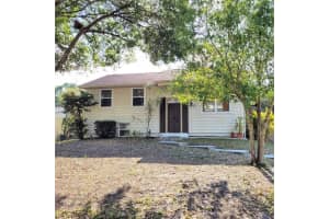 3723 SHARONDALE DR, SARASOTA, FL 34232 Sold 07/27/22