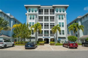 392 Aruba Cir, Bradenton, FL 34209, Sold 06/21/22