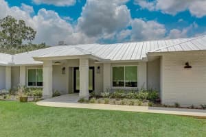 9219 67TH AVE E, BRADENTON, FL 34202 Sold 07/13/22