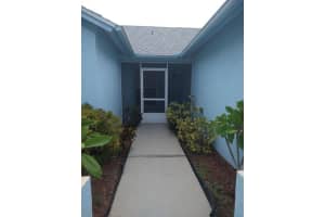 714 46th St E, Bradenton, FL 34208, Sold 07/06/22